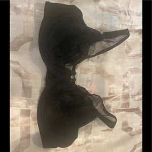 Victoria Secret black lace bra NWT